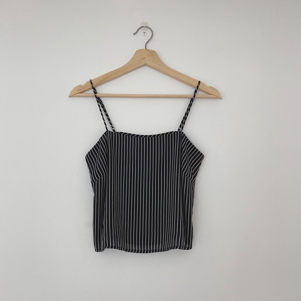 striped flowy cropped tank